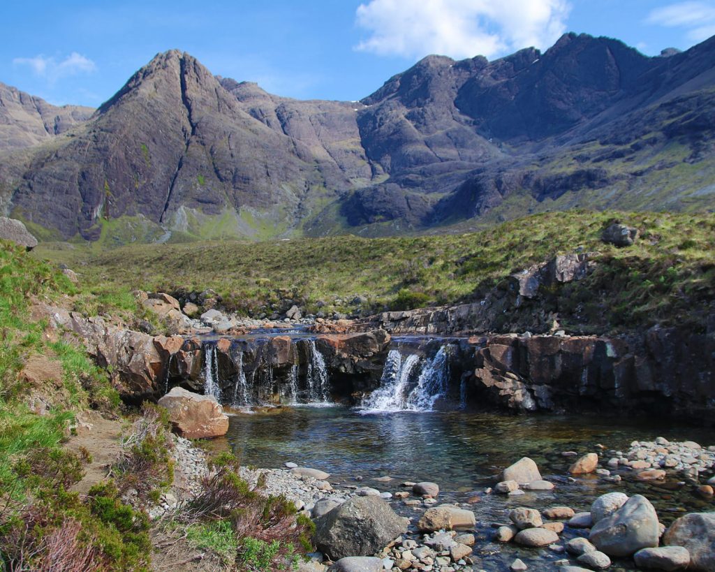 ile de skye moto fairy pools