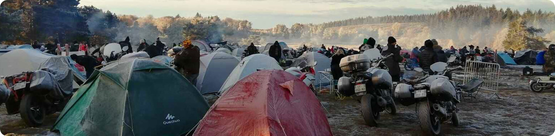 équipement motard rassemble moto hivernal millevaches