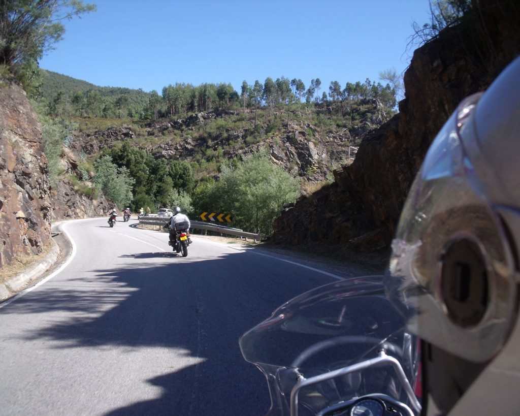 parcourir la nationale 2 en moto