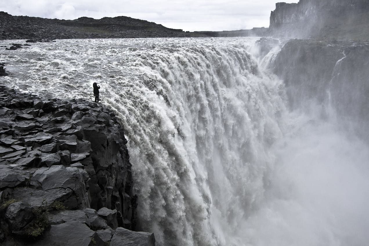 islande à moto cascade dettifoss