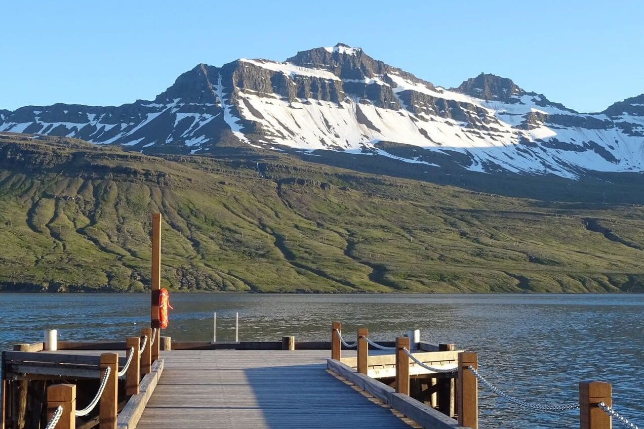 islande à moto fjord faskrudsfjordur