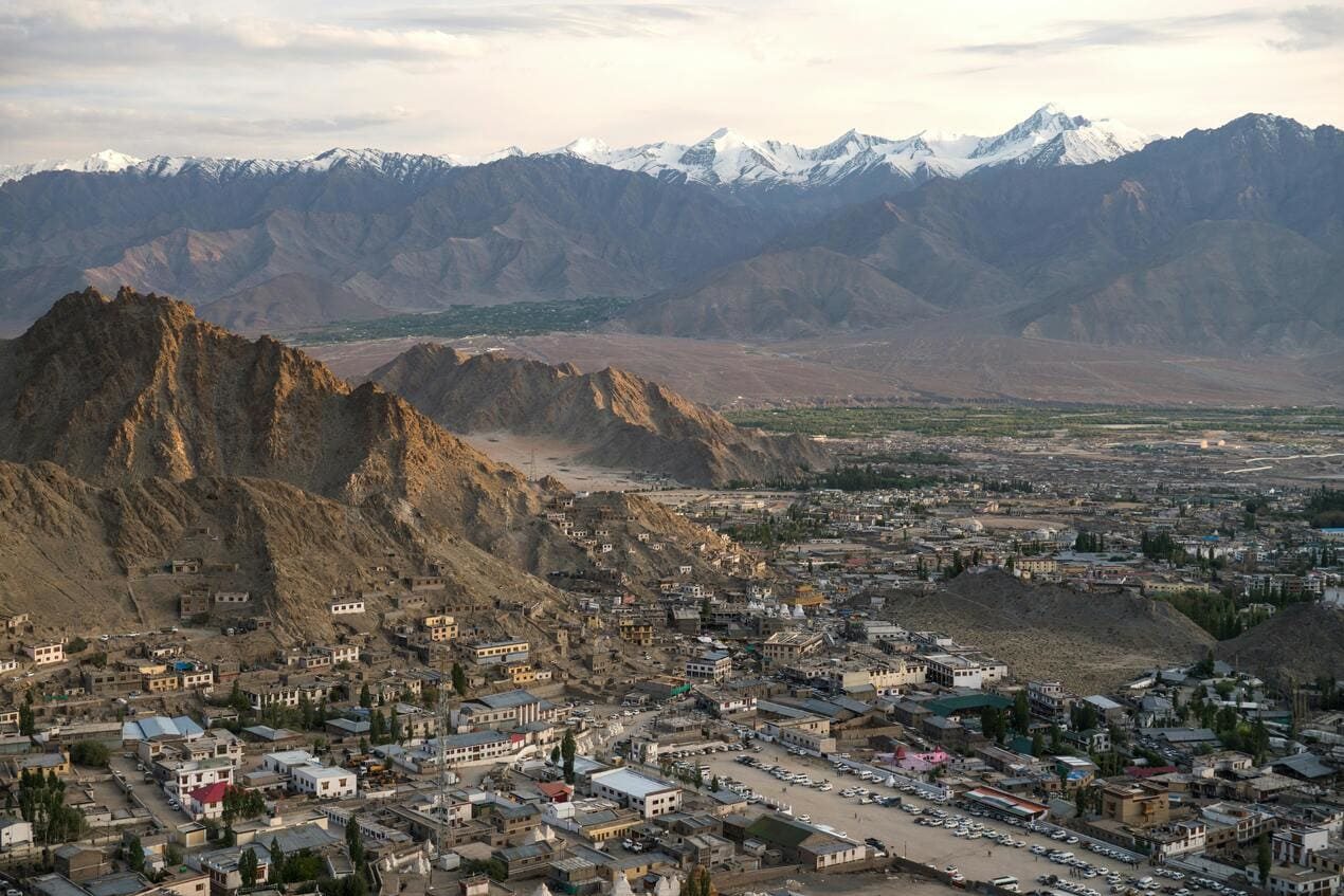 Himalaya en moto ville Leh